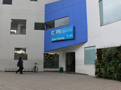 En la imagen la fachada de la sede Zona Franca